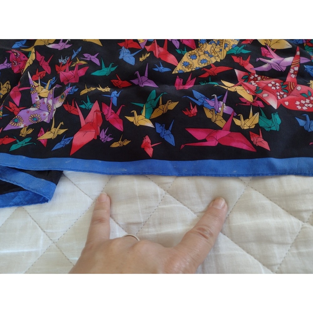 Boston Museum Of Fine Arts Silk Scarf 34" Origami Cranes Colorful Asian - Picture 12 of 13